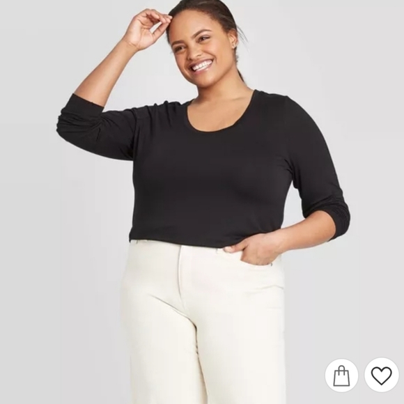 Women's Plus Size Long Sleeve Scoop Neck T-Shirt - - Picture 1 of 3